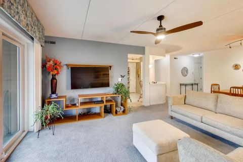 Tiny photo for 710 Creekside Drive #104A, Mount Prospect, IL 60056 (MLS # 12649434)