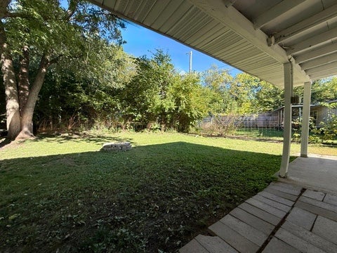 Tiny photo for 110 S Scottswood Drive, Urbana, IL 61802 (MLS # 12665918)