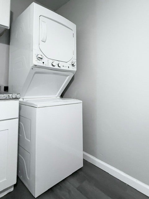 Tiny photo for 110 S Scottswood Drive, Urbana, IL 61802 (MLS # 12665918)