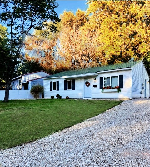 Tiny photo for 110 S Scottswood Drive, Urbana, IL 61802 (MLS # 12665918)