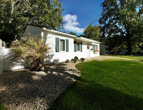 Photo of 110 S Scottswood Drive, Urbana, IL 61802 (MLS # 12665918)