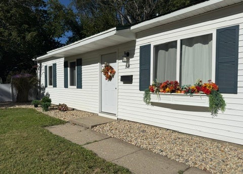 Tiny photo for 110 S Scottswood Drive, Urbana, IL 61802 (MLS # 12665918)