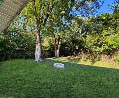 Tiny photo for 110 S Scottswood Drive, Urbana, IL 61802 (MLS # 12665918)