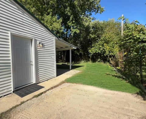 Tiny photo for 110 S Scottswood Drive, Urbana, IL 61802 (MLS # 12665918)
