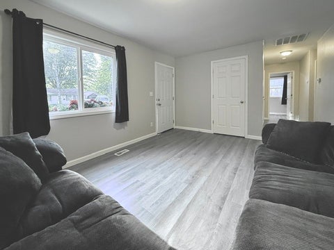 Tiny photo for 110 S Scottswood Drive, Urbana, IL 61802 (MLS # 12665918)