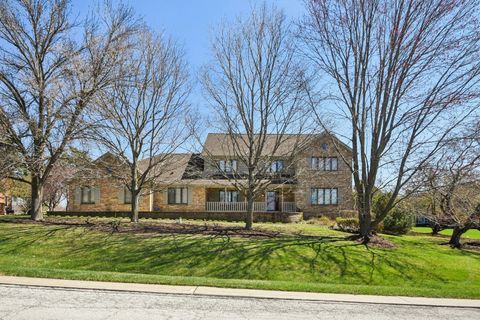 Tiny photo for 54 Gentry Drive, Hawthorn Woods, IL 60047 (MLS # 12601946)