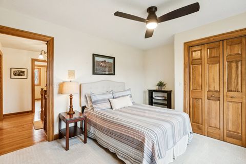 Tiny photo for 54 Gentry Drive, Hawthorn Woods, IL 60047 (MLS # 12601946)