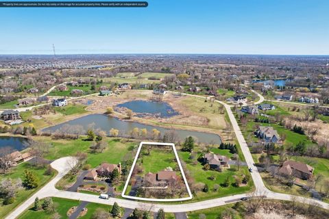 Tiny photo for 54 Gentry Drive, Hawthorn Woods, IL 60047 (MLS # 12601946)