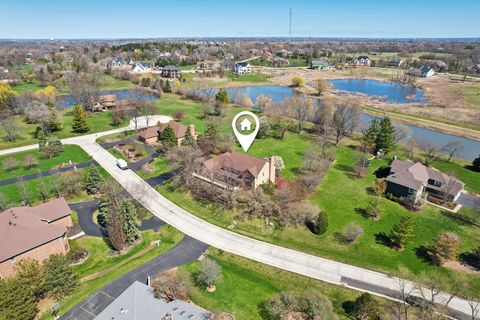 Tiny photo for 54 Gentry Drive, Hawthorn Woods, IL 60047 (MLS # 12601946)