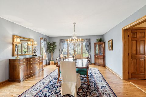 Tiny photo for 54 Gentry Drive, Hawthorn Woods, IL 60047 (MLS # 12601946)