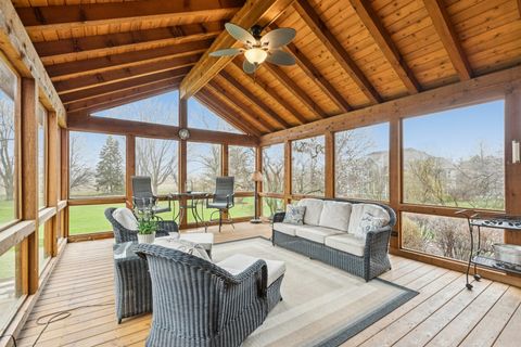 Tiny photo for 54 Gentry Drive, Hawthorn Woods, IL 60047 (MLS # 12601946)