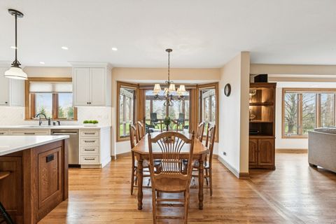 Tiny photo for 54 Gentry Drive, Hawthorn Woods, IL 60047 (MLS # 12601946)