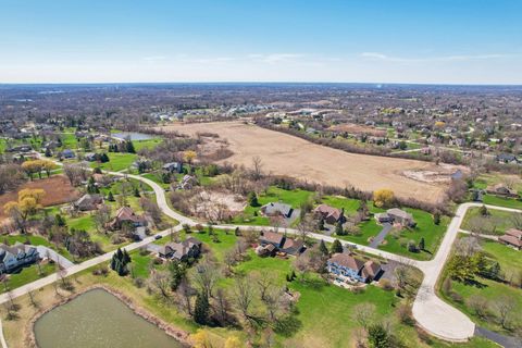 Tiny photo for 54 Gentry Drive, Hawthorn Woods, IL 60047 (MLS # 12601946)