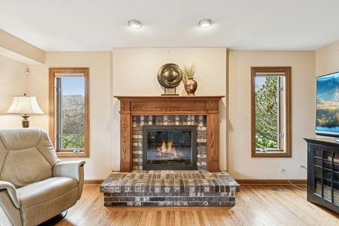 Tiny photo for 54 Gentry Drive, Hawthorn Woods, IL 60047 (MLS # 12601946)