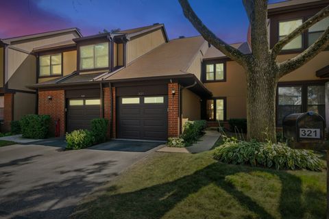 Tiny photo for 321 Forestway Lane, Wheeling, IL 60090 (MLS # 12468425)