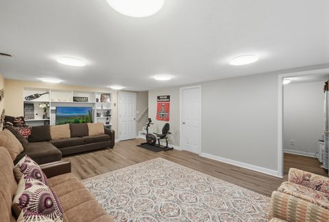Tiny photo for 321 Forestway Lane, Wheeling, IL 60090 (MLS # 12468425)