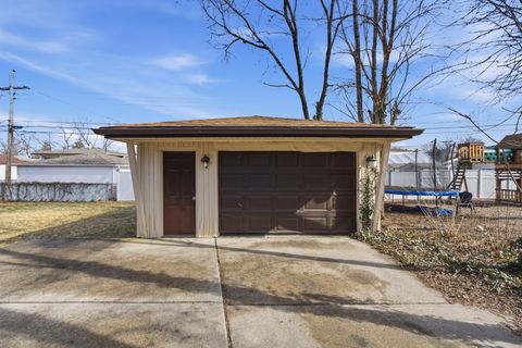Tiny photo for 125 MILDRED Lane, Chicago Heights, IL 60411 (MLS # 12568694)