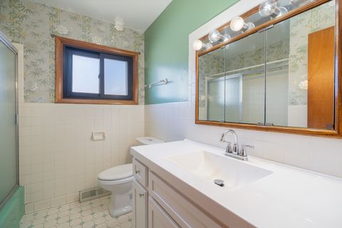Tiny photo for 125 MILDRED Lane, Chicago Heights, IL 60411 (MLS # 12568694)