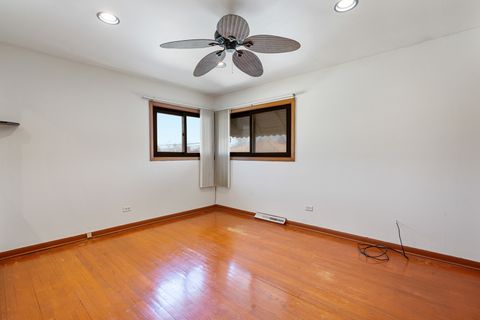 Tiny photo for 125 MILDRED Lane, Chicago Heights, IL 60411 (MLS # 12568694)
