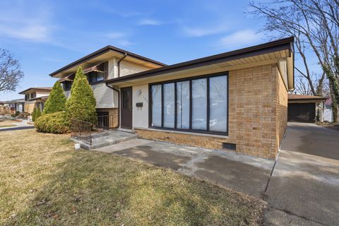 Tiny photo for 125 MILDRED Lane, Chicago Heights, IL 60411 (MLS # 12568694)