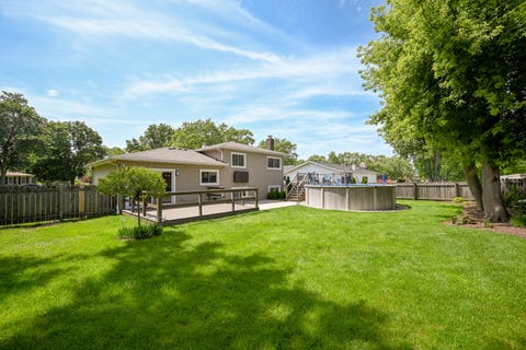 Tiny photo for 1967 NOTTINGHAM Lane, Wheaton, IL 60189 (MLS # 12673609)