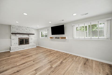 Tiny photo for 1967 NOTTINGHAM Lane, Wheaton, IL 60189 (MLS # 12673609)