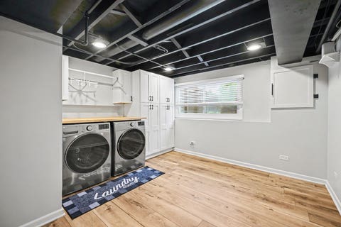 Tiny photo for 1967 NOTTINGHAM Lane, Wheaton, IL 60189 (MLS # 12673609)