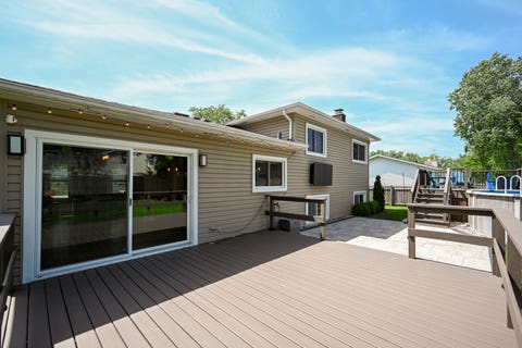Tiny photo for 1967 NOTTINGHAM Lane, Wheaton, IL 60189 (MLS # 12673609)