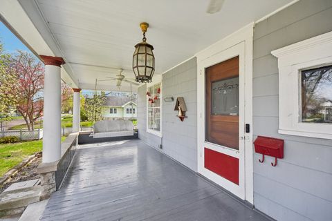 Tiny photo for 1003 N Chicago Street, Pontiac, IL 61764 (MLS # 12634711)