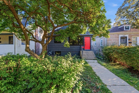 Tiny photo for 1622 Dempster Street, Evanston, IL 60202 (MLS # 12770600)