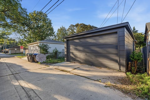 Tiny photo for 1622 Dempster Street, Evanston, IL 60202 (MLS # 12770600)