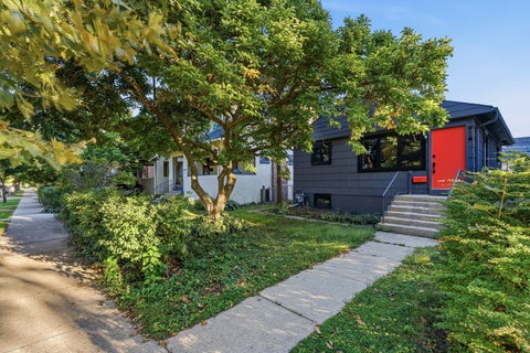Tiny photo for 1622 Dempster Street, Evanston, IL 60202 (MLS # 12770600)