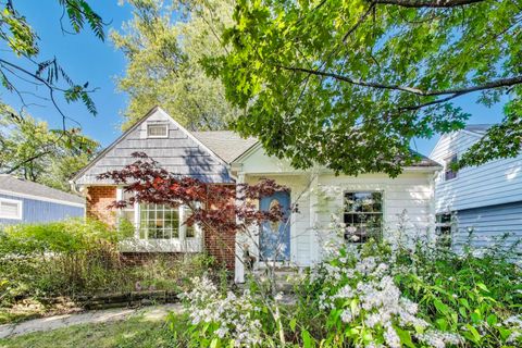 Photo of 230 Burton Street, Grayslake, IL 60030 (MLS # 12484430)