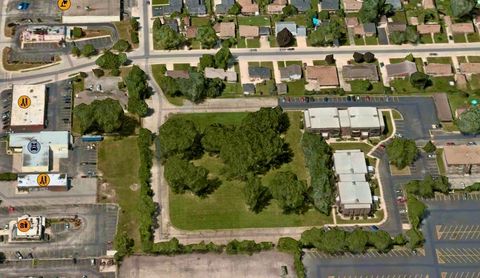 1619 Richmond Circle Joliet IL 60435