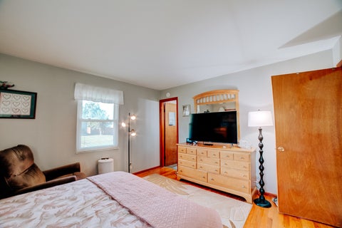 Tiny photo for 406 E Chestnut Street, Hoopeston, IL 60942 (MLS # 12752013)