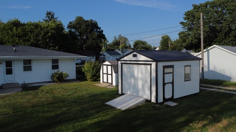 Tiny photo for 406 E Chestnut Street, Hoopeston, IL 60942 (MLS # 12752013)