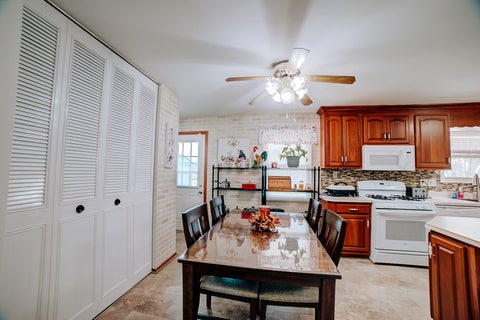 Tiny photo for 406 E Chestnut Street, Hoopeston, IL 60942 (MLS # 12752013)