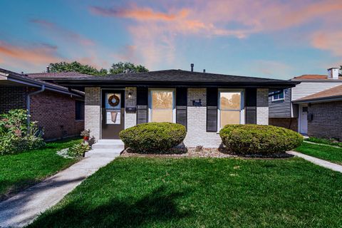Photo of 14112 S Hoxie Avenue, Burnham, IL 60633 (MLS # 12474162)