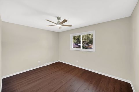Tiny photo for 14112 S Hoxie Avenue, Burnham, IL 60633 (MLS # 12474162)