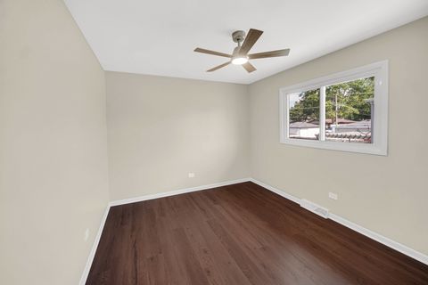 Tiny photo for 14112 S Hoxie Avenue, Burnham, IL 60633 (MLS # 12474162)