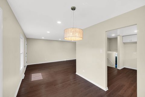 Tiny photo for 14112 S Hoxie Avenue, Burnham, IL 60633 (MLS # 12474162)