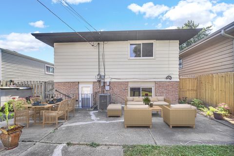 Tiny photo for 14112 S Hoxie Avenue, Burnham, IL 60633 (MLS # 12474162)