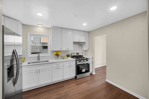 Tiny photo for 14112 S Hoxie Avenue, Burnham, IL 60633 (MLS # 12474162)