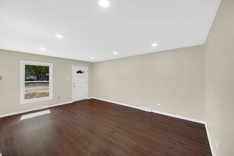 Tiny photo for 14112 S Hoxie Avenue, Burnham, IL 60633 (MLS # 12474162)