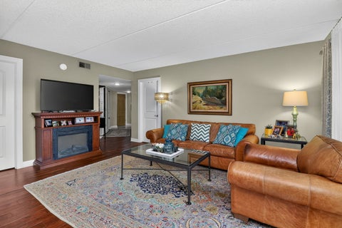 Tiny photo for 1470 JEFFERSON Street #308, Des Plaines, IL 60016 (MLS # 12769270)