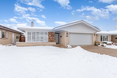 Tiny photo for 2913 Kensington Avenue, Westchester, IL 60154 (MLS # 12545194)