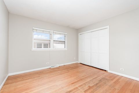 Tiny photo for 2913 Kensington Avenue, Westchester, IL 60154 (MLS # 12545194)