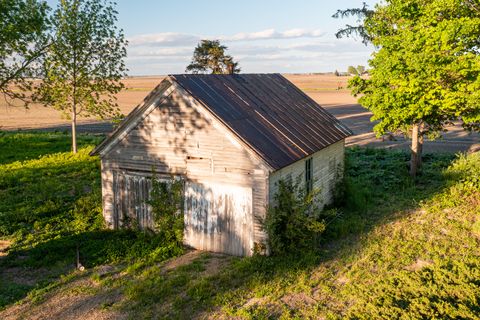 Tiny photo for 30624 Gils Road, Minier, IL 61759 (MLS # 12651841)