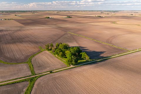 Tiny photo for 30624 Gils Road, Minier, IL 61759 (MLS # 12651841)