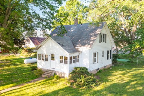 Tiny photo for 30624 Gils Road, Minier, IL 61759 (MLS # 12651841)